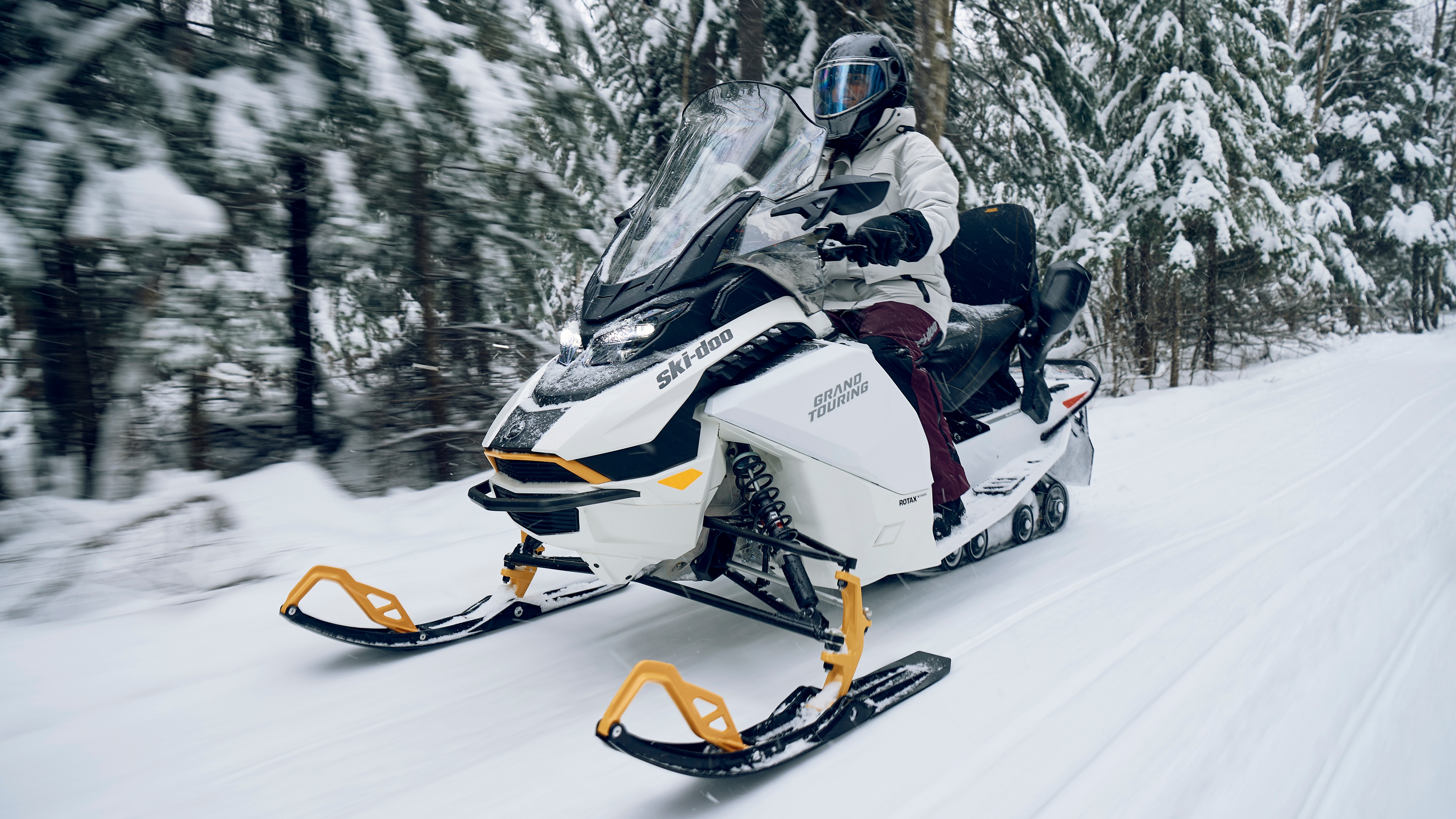 2024 SkiDoo Grand Touring Electric Snowmobile